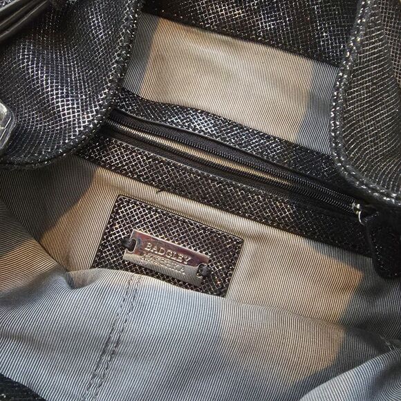 Badgley Mischka Designer Gray Suede Silver Hobo Shoulder Bag Dark Romance Boho - Picture 6 of 8